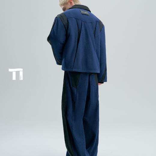 启世录TIWILLTANG“割域链影”丹宁革絮拼缀暖绒匠拼韧域夹克套装 商品图4