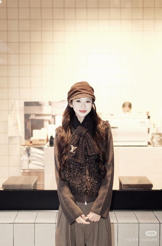 Lv编制麻花羊毛针织围巾 商品图2