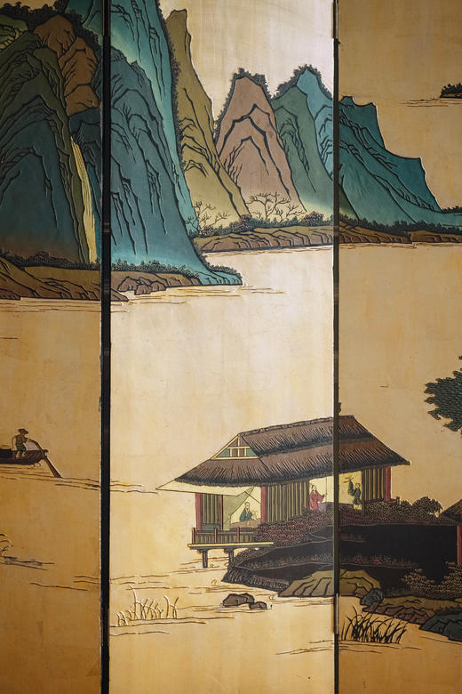 独角鹿西洋古董 20世纪中国出品传统山水亭台主题金地款彩雕漆双面六曲屏风 商品图4