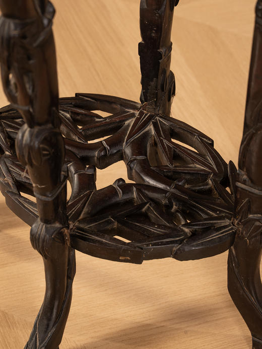 清	红木镶云石透雕葡萄竹枝纹四足香几 商品图4