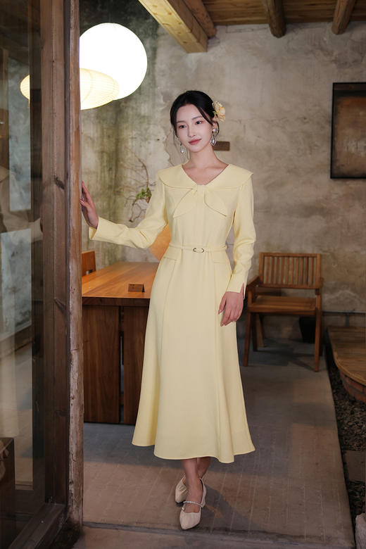 逸红颜明月优选#温婉新中式古董裙「瓷梦」淑女灵动蝴蝶结领，收腰显瘦微鱼尾 商品图10