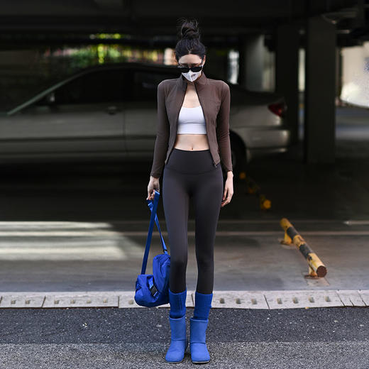 Beemen冬季新款保暖加绒外套 立领拉链修身 双面抓毛 保暖显瘦瑜伽健身上衣 商品图2