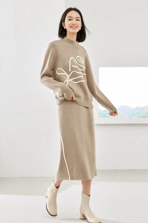 VIMLY/梵希蔓 时尚绣花针织上衣+半裙套装 21681 商品图5