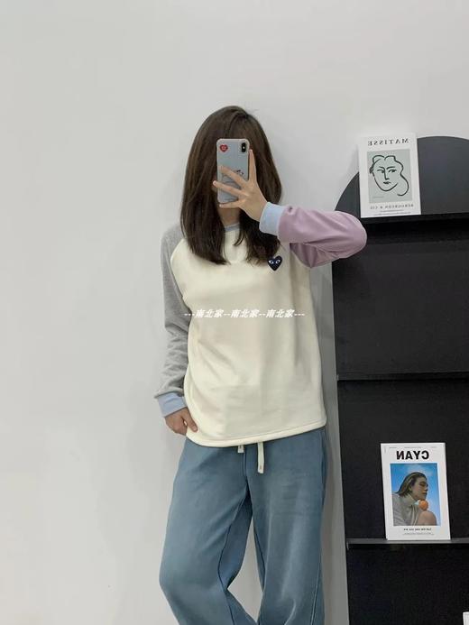 D120856日系休闲风拼色插肩袖德绒膨胀卫衣 商品图9