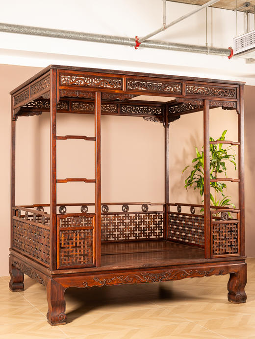 清	红木螭龙纹攒接围子六柱架子床 商品图1