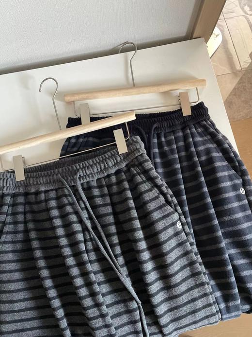 D120832休闲舒适风格高腰抽绳设计竖条纹的宽松阔腿裤 商品图1