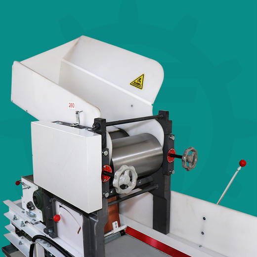 双面撒粉自动卷面自动翻皮压面机（价格不含物流费）免安装通电即用 商品图4