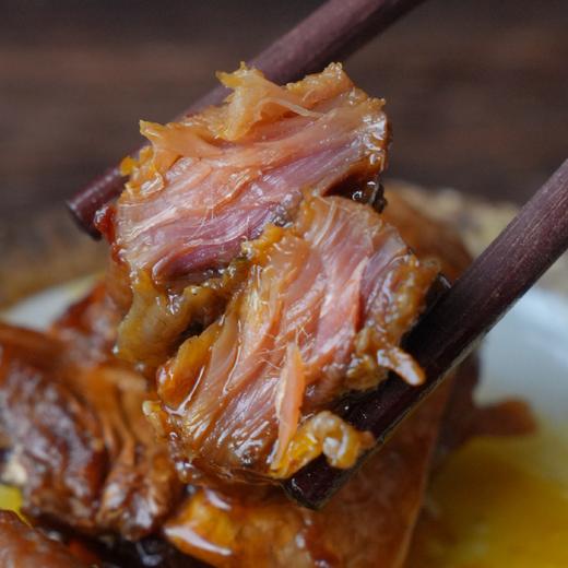 【斌哥优选】香辣鱼块。鱼肉油润发亮，刺少肉多，自然风干，辣的很上头，是很辣很辣的 商品图2