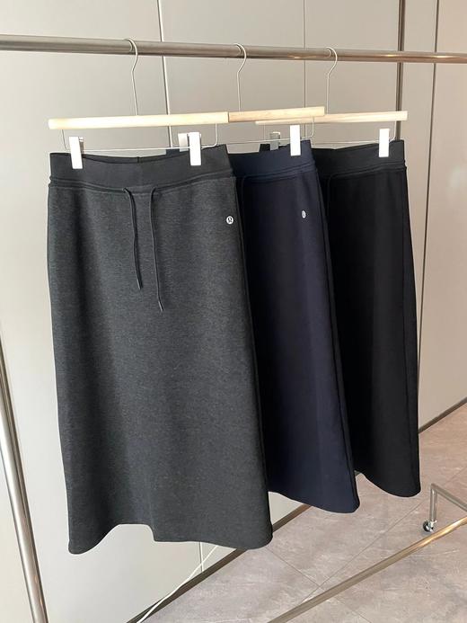 D120846简约舒适高腰抽绳直筒微修身加绒松紧腰半裙 商品图0