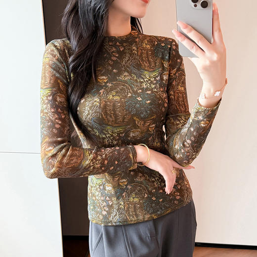 KQL A55F8717时尚洋气高弹网纱T恤长袖印花高领打底衫 商品图0