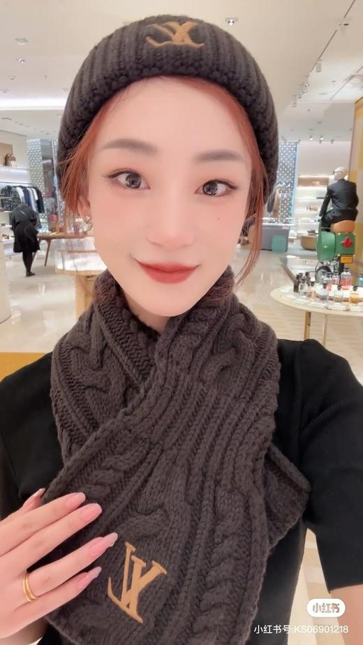 Lv编制麻花羊毛针织围巾 商品图5