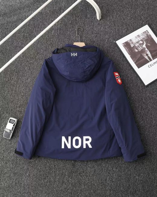 D120805秋冬红硅胶标连帽冲锋衣羽绒服男女同款情侣款 商品图6