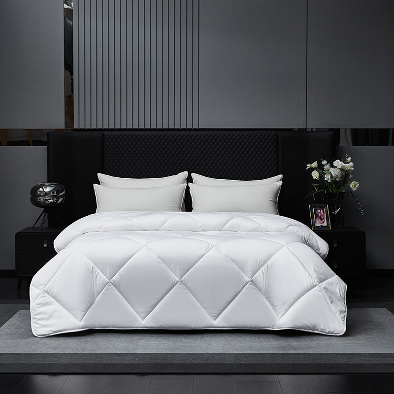 梦洁家纺奢享澳洲羊毛纤维被200*230cm  1010289073A005