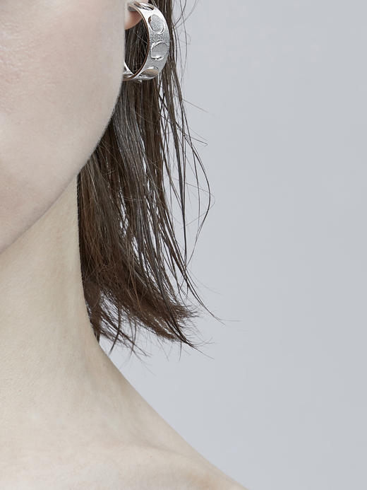 APPLOGUE｜EA2514 寰系列之旋转的圆耳环 [ 银 ] 商品图1