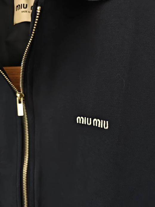 D120803珠地徽标字母Logo刺绣海军蓝夹克外套 商品图14