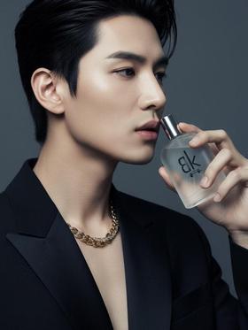 二店y 薅羊毛 出口单 BK Watermark 木质水生调男女士清雅淡香水100ml