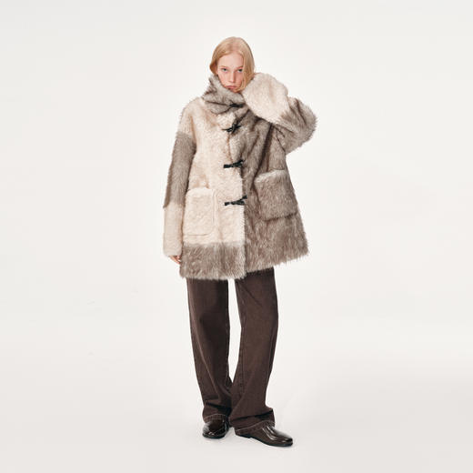 NUTH 人造皮草 牛角扣宽松中长款拼色皮草外套女（发货时间同步天猫） 商品图3
