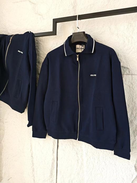 D120803珠地徽标字母Logo刺绣海军蓝夹克外套 商品图4