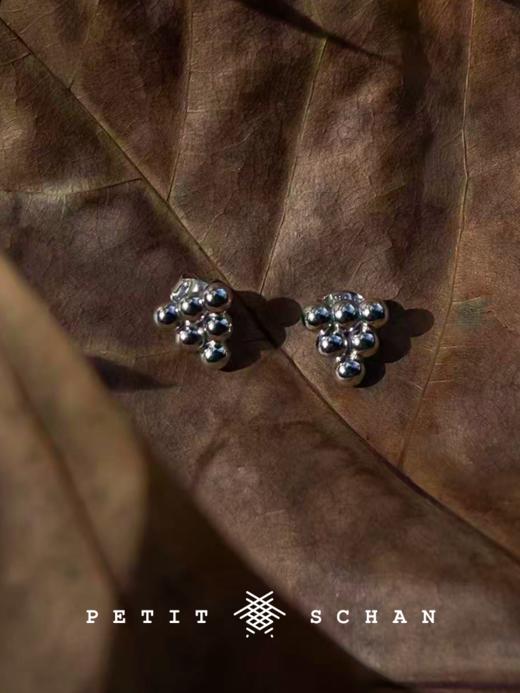 【满2480赠品，和田玉系列除外，无需加购和拍下】六六大顺 925银圆珠耳钉 商品图2