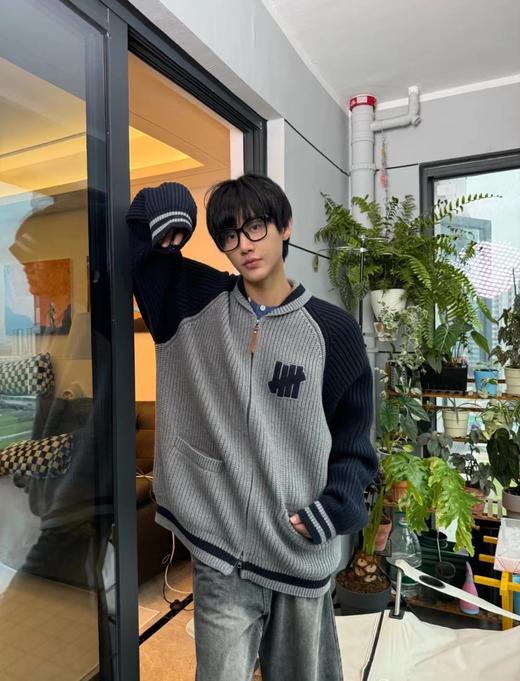 D120802五条杠撞色Logo条纹运动复古元宝针翻领针织衫拉链外套 商品图12