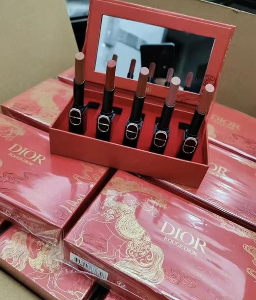 迪奥新年马年限定！惊艳细管口红五件套1.6g×5支 漆光226-120-390-168-550 礼盒礼袋 商品图0