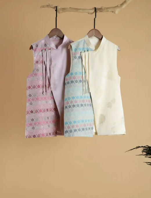 芍华染绮新中式拼接长款马甲 商品图0