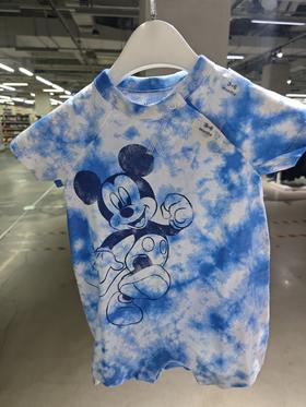 GAP 59元2件 迪士尼联名连体衣  (线上线下同时在售不保证有货，活动款不退不换介意勿拍) 619882-TY