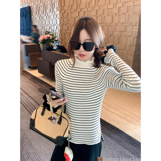 【149元任选2件】现货！ 韩系条纹长袖针织衫 商品图0