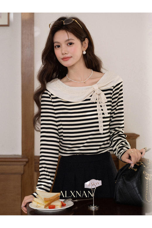 鹿向南「奥利奥奶盖」黑白条纹长袖T恤女秋新款法式显瘦正肩上衣L559112-1 商品图4