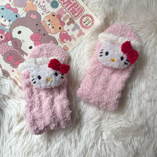 【保暖可爱❗️高级精致】新款圣诞珊瑚绒袜子礼盒可爱卡通风格保暖生日礼物送女友闺蜜礼物。jb 商品图2