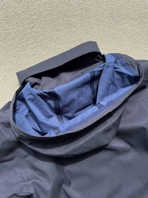 129-5 高端男士入 渠道圆 ZA防水连帽风衣式羽绒服 有码换码 不退货‼️老朱穿48码 商品图14