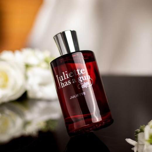 佩枪朱丽叶 朱丽叶 Juliette Has A Gun Juliette 分装 商品图0