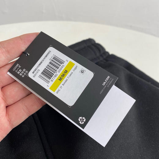 原单正品 UA安德玛冬季Bonded男士运动休闲裤，颜色：卡其色 黑色
尺码：M～XXL 商品图4