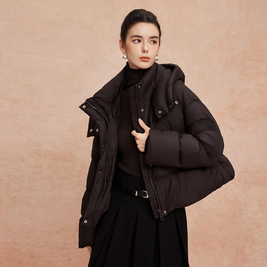 QR002斯尔丽25新款冬季连帽短款休闲面包服宽松加厚90绒时尚减龄羽绒服 商品图8