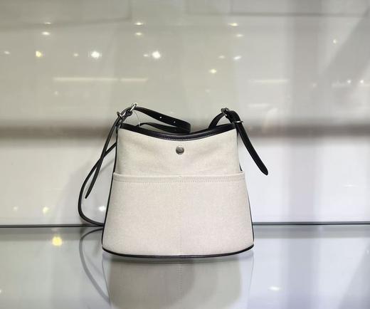 中性款斜挎包ZH004 商品图1