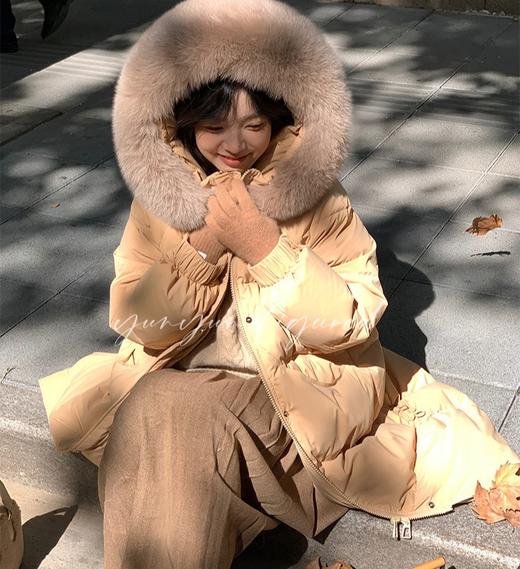 【长款大毛领羽绒服】高蓬松优质鸭绒填充，绒朵大又饱满，锁温保暖！中长款宽松版型，密实防风！搭配蓬松大毛领，丰盈柔软，触感顺滑！【AC-X】 商品图5