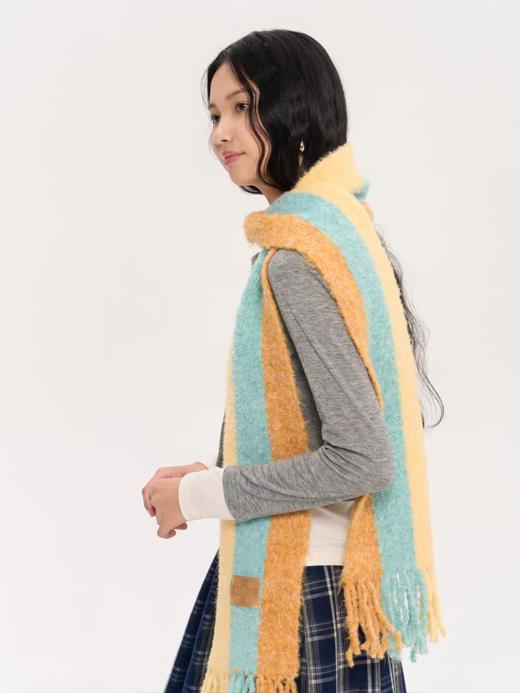 heris/H53107/多巴胺撞色条纹 手工流苏下摆 圈圈纱提花长款围巾亲肤 商品图3