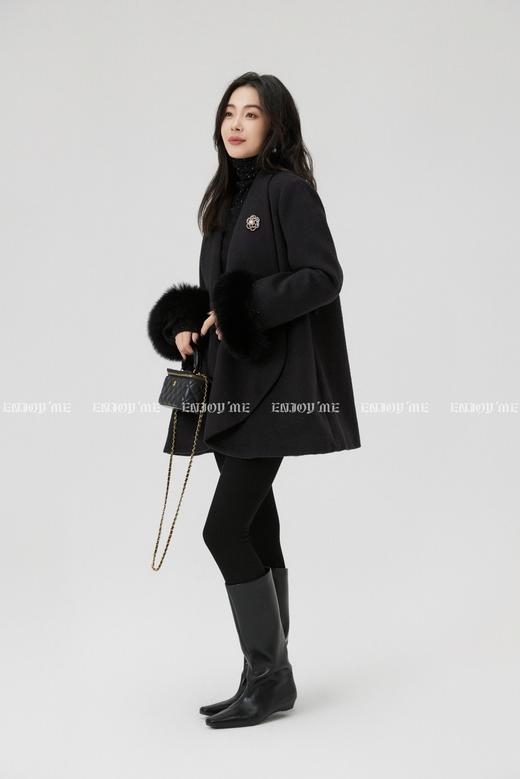 【门店同款】ENJOY冬季“相聚时刻”袖口狐狸毛羽绒外套 168143259 商品图5