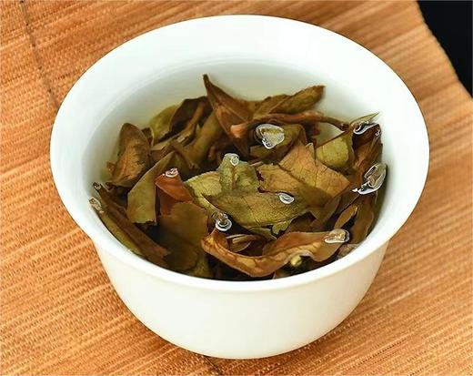 龙山圣地茶有机明镜白茶|佳茗天成.禅意醇厚，每一片茶叶都蕴含禅意【清明期间正常发货】 商品图1