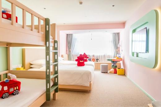 长白山松果里度假俱乐部×三晚套餐·含冰钓+马拉爬犁体验+滑雪+地中海温泉+YOYO鹿苑门票 商品图11