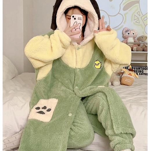 2024新款珊瑚绒睡衣女毛绒家居服冬季加厚加绒睡袍女秋冬长款浴袍 商品图1