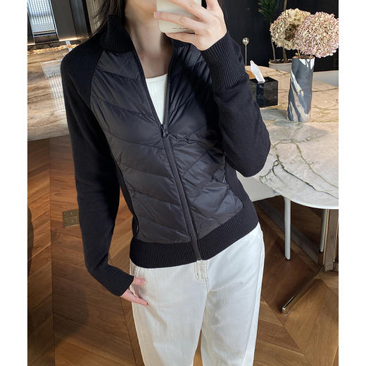 官网1680！lu家防风立领修身保暖短款女士外套 90%白鸭绒轻盈针织拼接羽绒服 商品图9