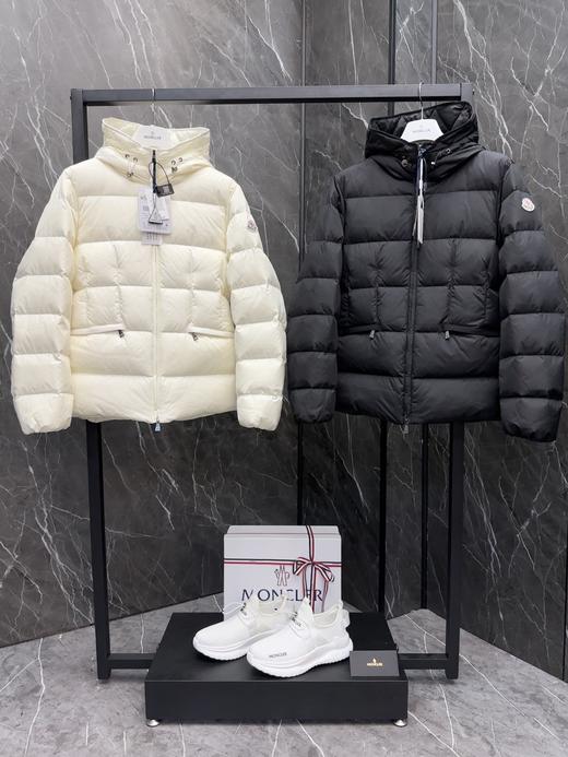 蒙口 Avoce短款女士羽绒服夹克外套服（MT） 商品图2