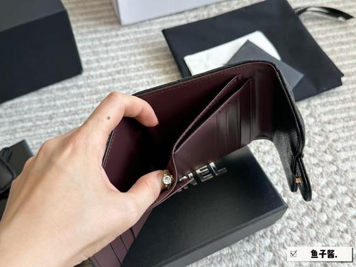 自留款~CHANEL香奈儿 菱格鱼子酱三折短钱包 实用又好看的一款 高级到犯规~ 商品图4