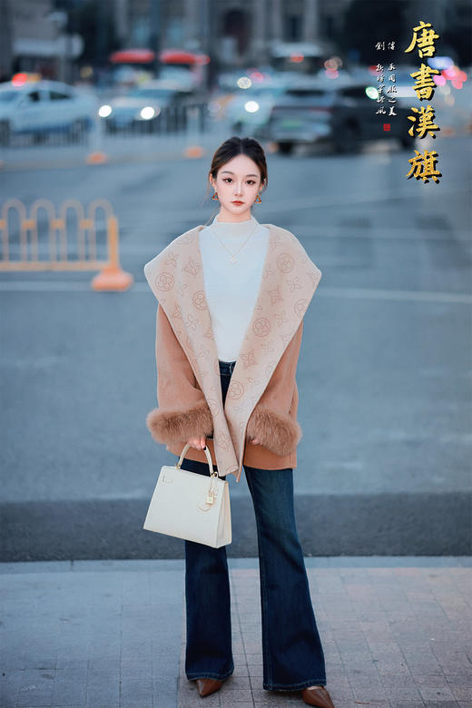 【驼色连帽大衣（绵羊毛】100%绵羊毛双面两穿棕色短款收腰设计羊毛大衣保暖透气亲肤 商品图6