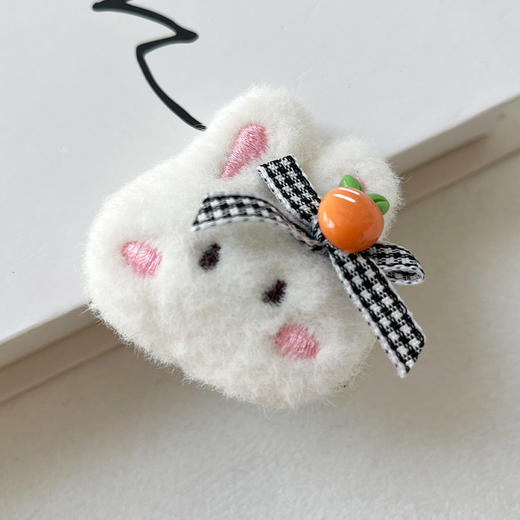 俏皮可爱百搭萌趣绒兔兔对夹-纪念日百货门店同款168043371 商品图2