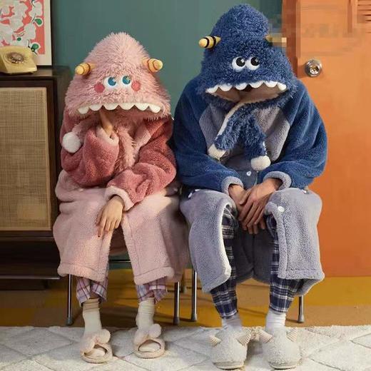 珊瑚绒睡衣可爱帕恰狗睡袍保暖加厚外穿家居服套装舒棉绒萌趣 商品图3