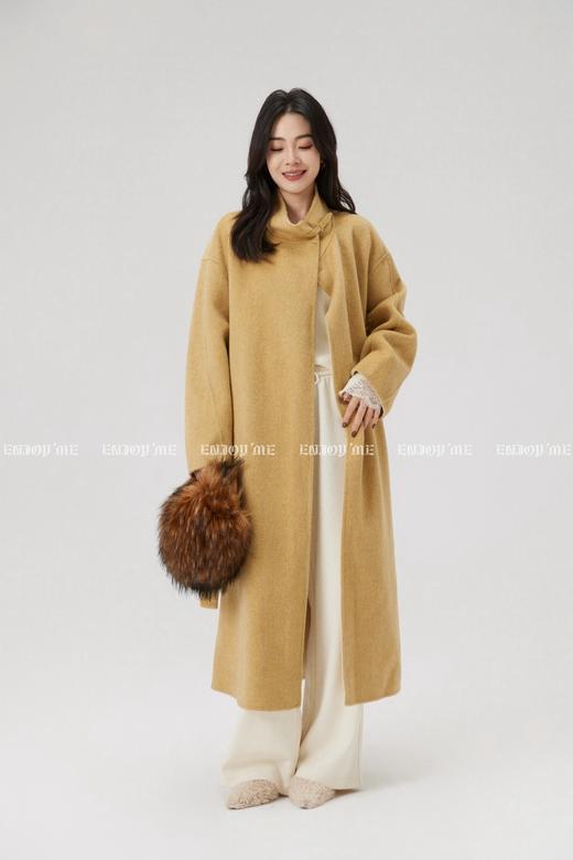 【门店同款】ENJOY冬季“暖冬知性”皮扣立领双色长款大衣 168143996 商品图11