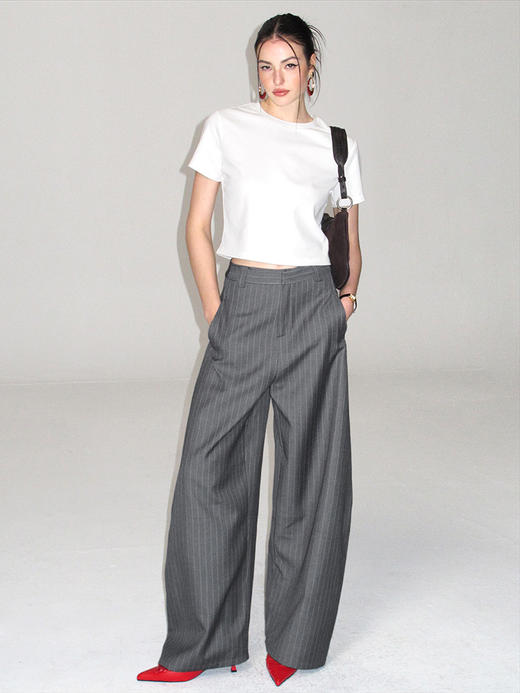 TR她热 街拍女王 灰色条纹复古通勤设计感百搭显瘦西装阔腿裤 商品图3