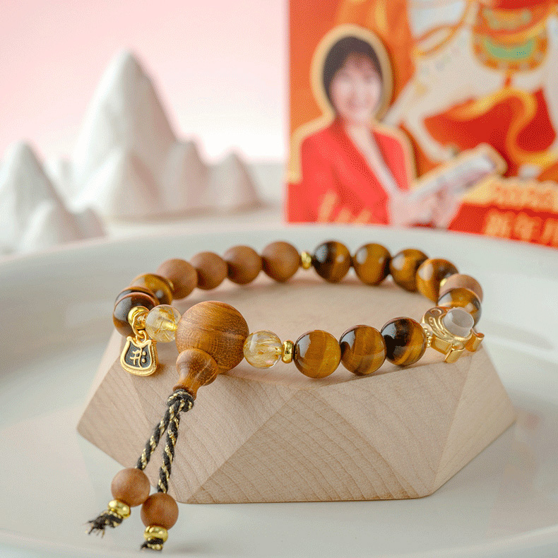 2026丙午飞腾马年吉运珠手串 新年开运吉祥物